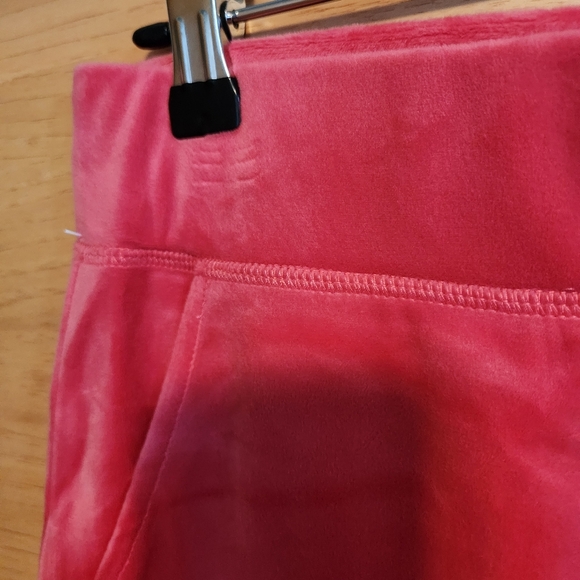 JUICY COUTURE VELOUR BLING Y2K TRACKSUIT HOODIE & SHORTS SIZE MEDIUM NWT - Picture 14 of 14